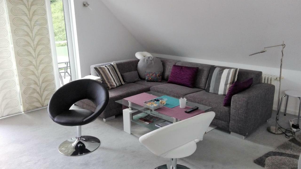 Ferienwohnung Anita Анвайлер ам Трифелс Екстериор снимка